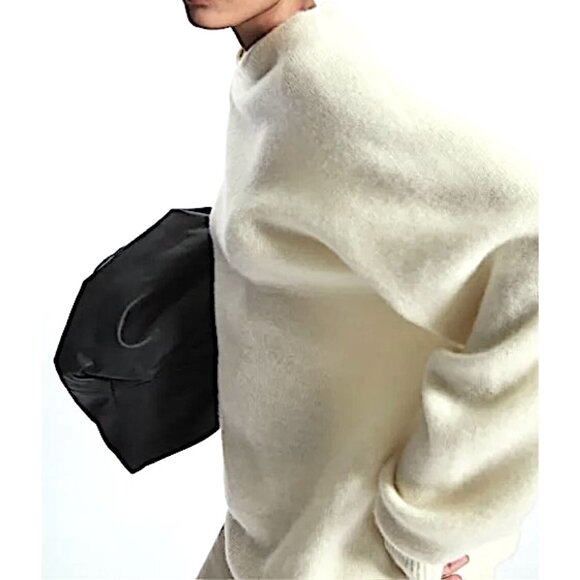 COS Relaxed Fit 100% Cashmere Crewneck Sweater in Cream Size XS - Picture 3 of 12